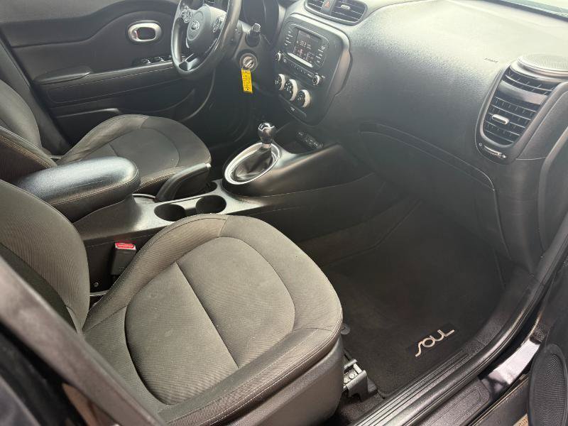 Used 2018 Kia Soul FWD image 9