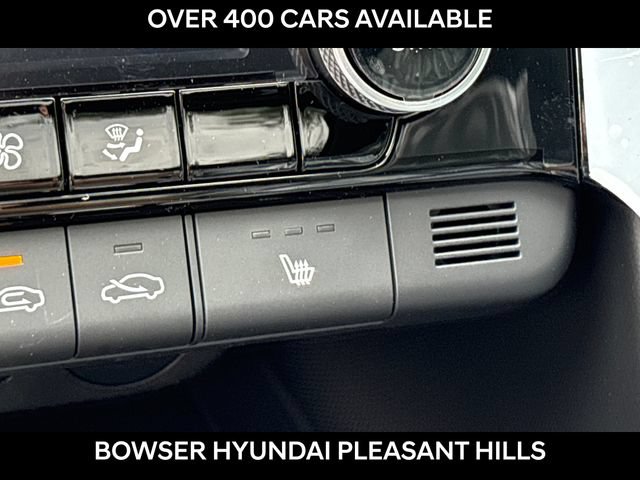 New 2026 Hyundai Elantra SEL Sport Premium FWD image 9
