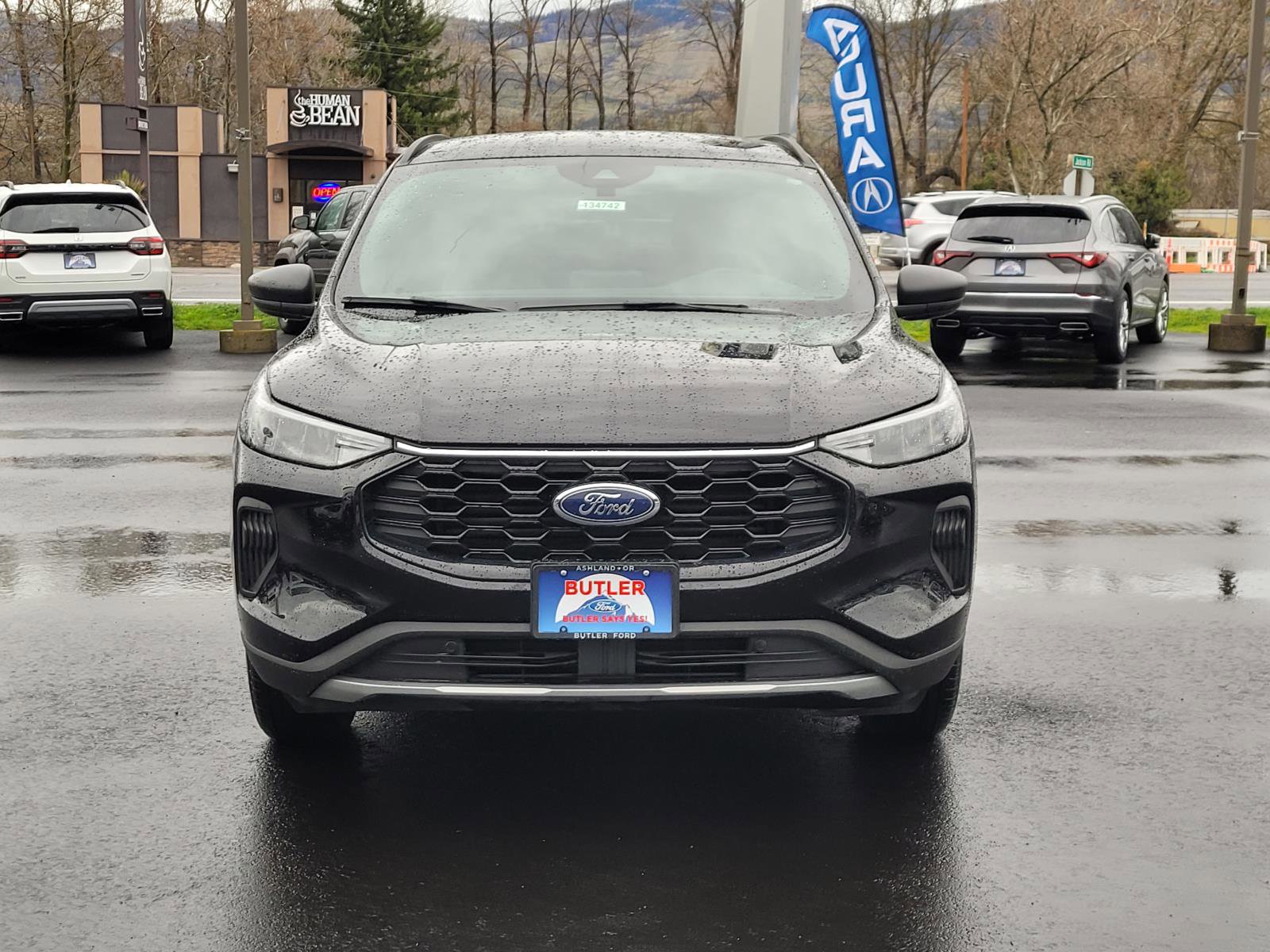 Used 2025 Ford Escape ST-Line AWD/4WD image 2