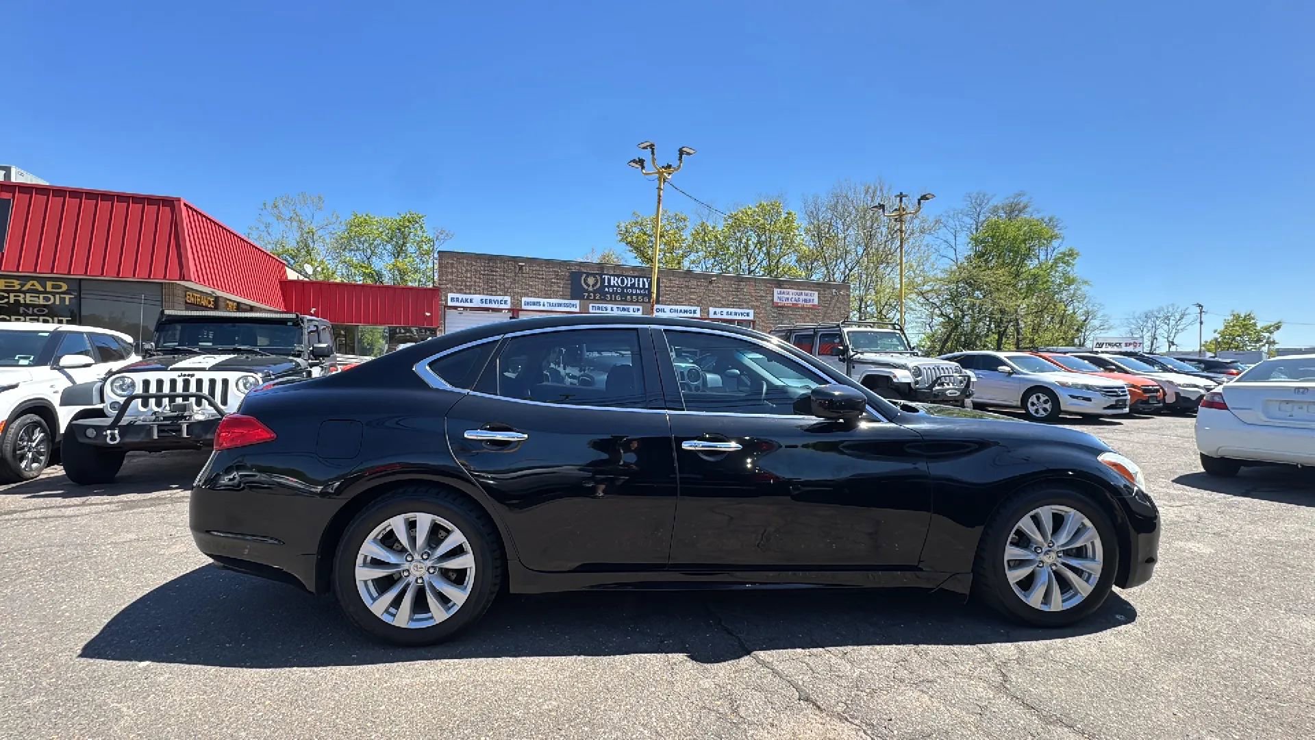 Used 2012 INFINITI M37 x w/ Premium Pkg AWD/4WD image 4