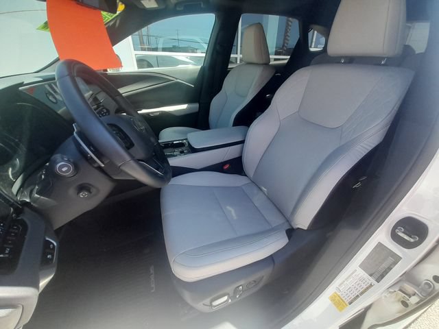Used 2023 Lexus RX 350 Premium w/ Cold Area Package AWD/4WD image 39