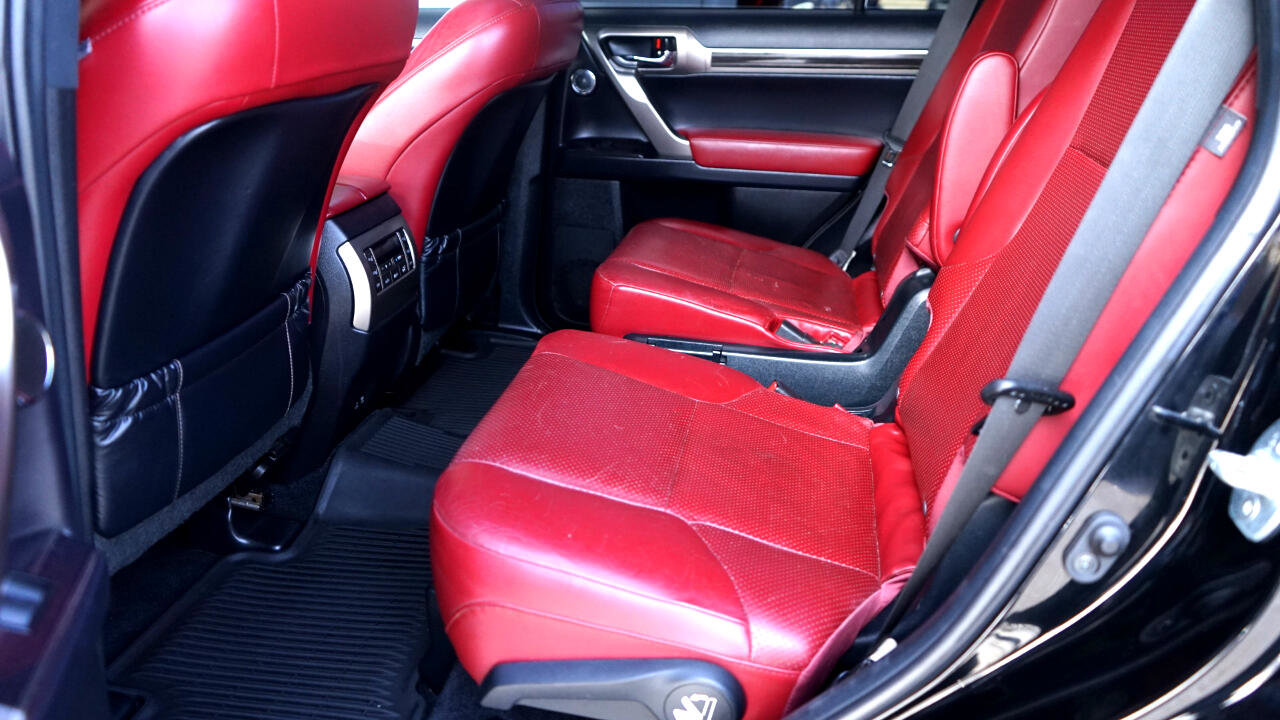 Used 2021 Lexus GX 460 Luxury w/ Sport Design Package image 19