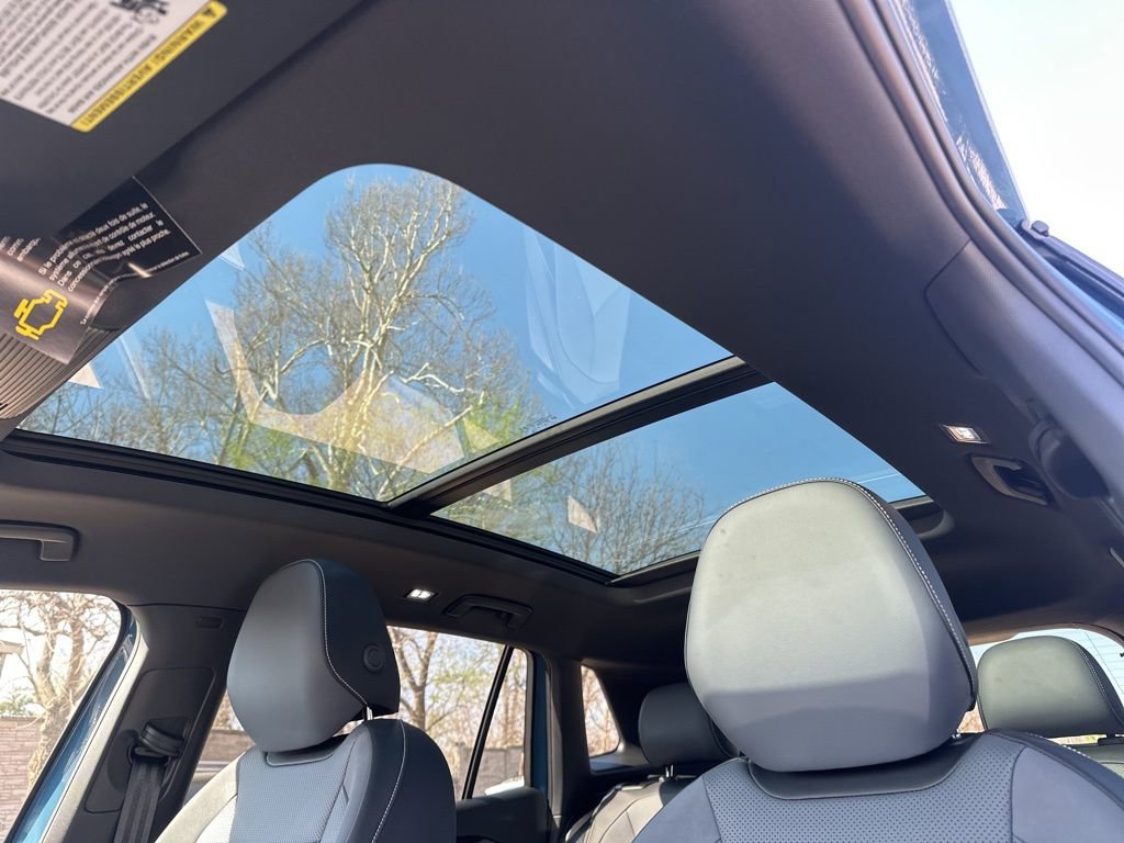 New 2026 Volkswagen Tiguan SE R-Line image 12