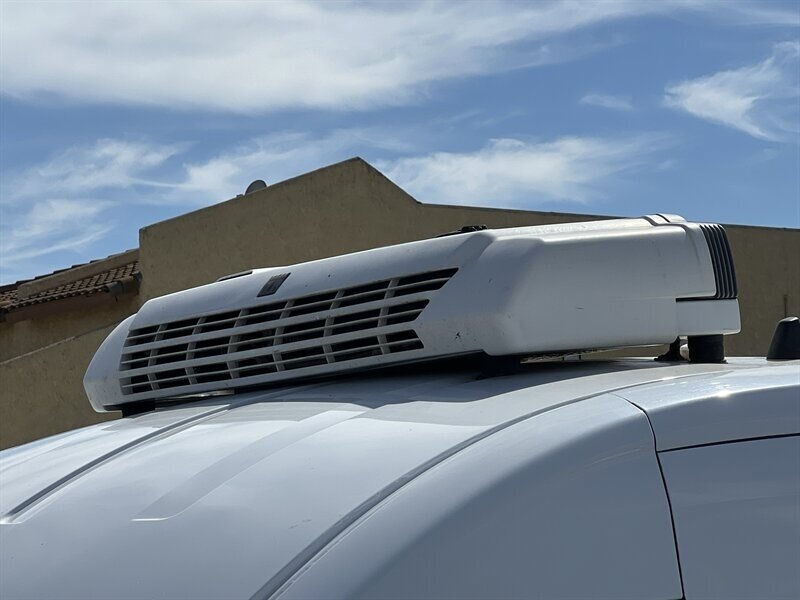Used 2021 Ford Transit 150 Medium Roof RWD image 15