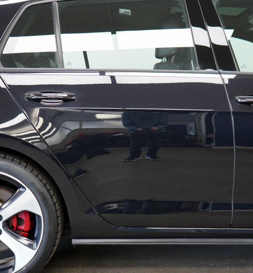 Used 2017 Volkswagen GTI Autobahn FWD image 16