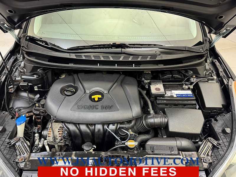 Used 2013 Hyundai Elantra GLS w/ Preferred Pkg FWD image 10