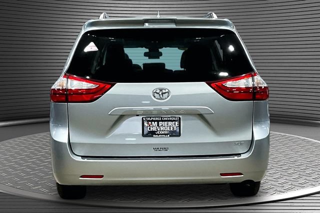 Used 2019 Toyota Sienna XLE FWD image 5