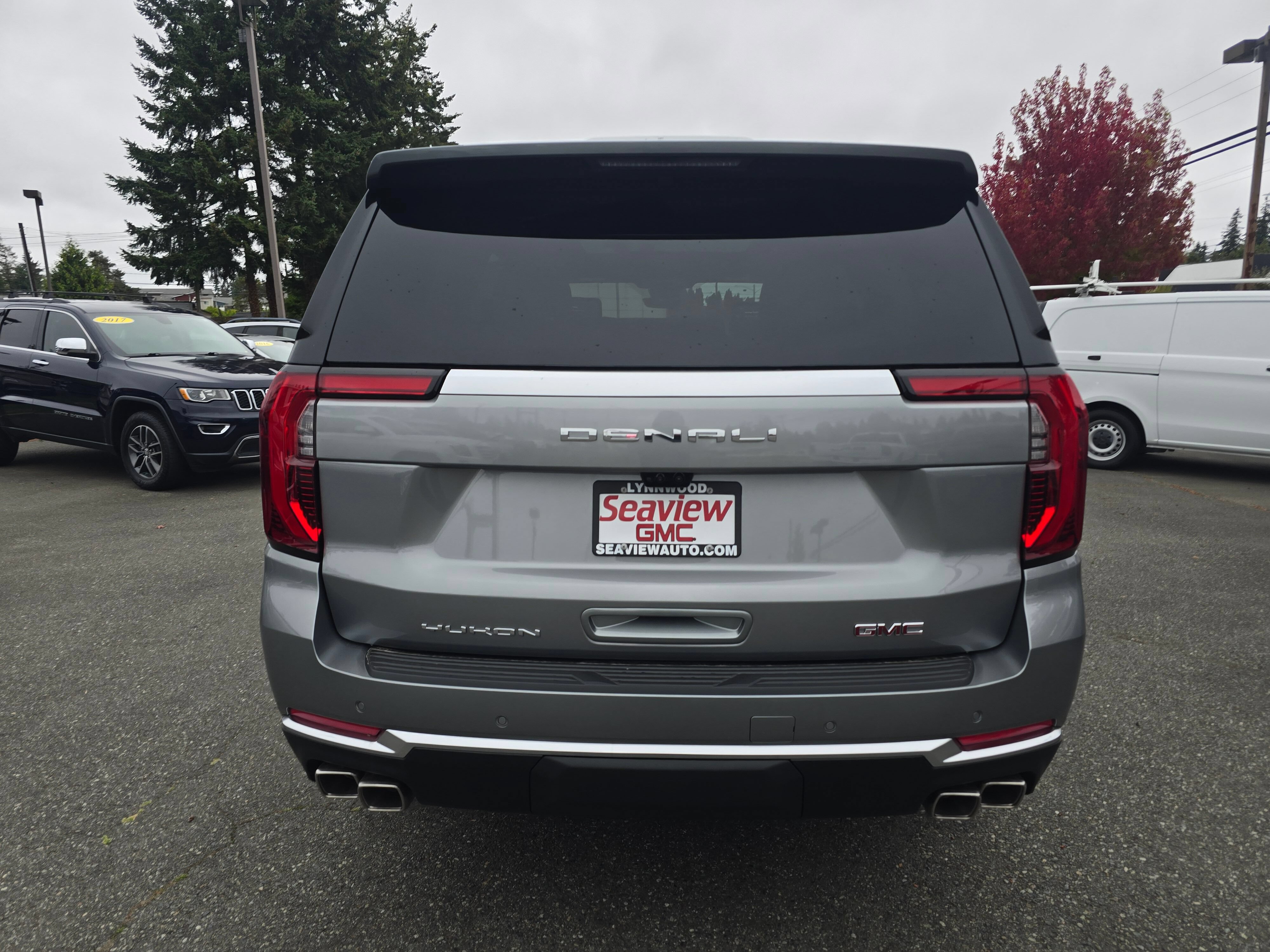 New 2026 GMC Yukon Denali w/ Denali Reserve Package AWD/4WD image 6