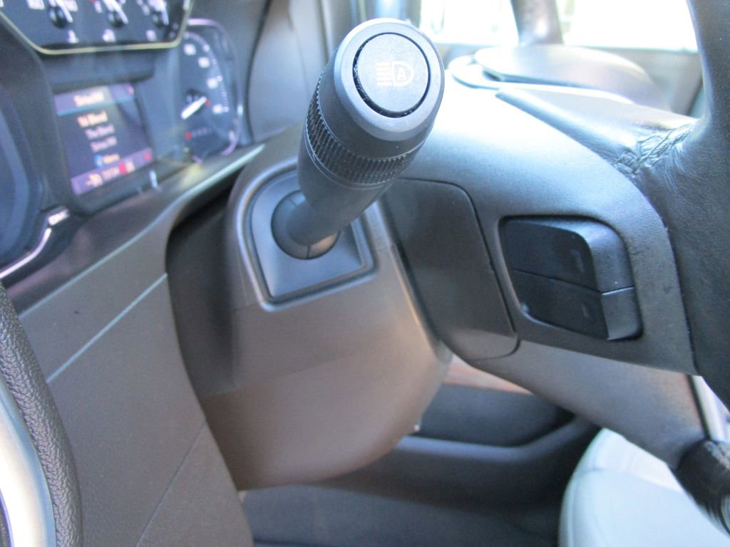 Used 2019 GMC Sierra 1500 SLT w/ SLT Premium Plus Package image 39