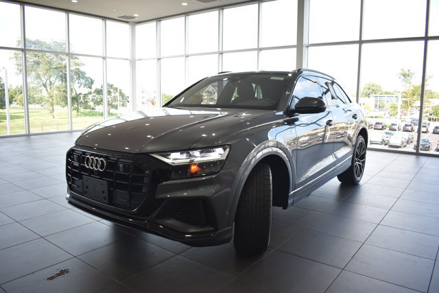 Used 2020 Audi Q8 Premium Plus w/ Premium Plus Package AWD/4WD image 3