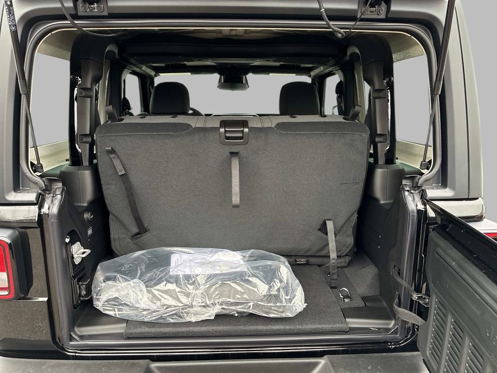 New 2026 Jeep Wrangler Sport S image 4
