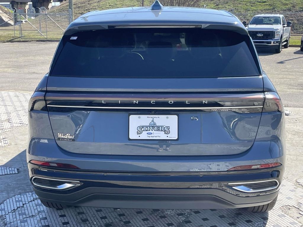 New 2026 Lincoln Nautilus Premier image 4