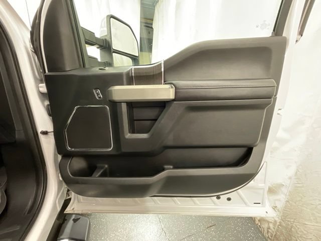 Used 2020 Ford F250 Lariat w/ Lariat Ultimate Package AWD/4WD image 22