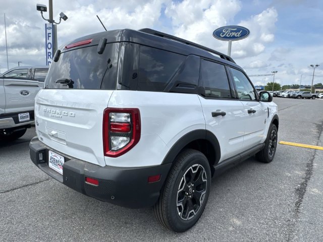 New 2026 Ford Bronco Sport Outer Banks AWD/4WD image 5