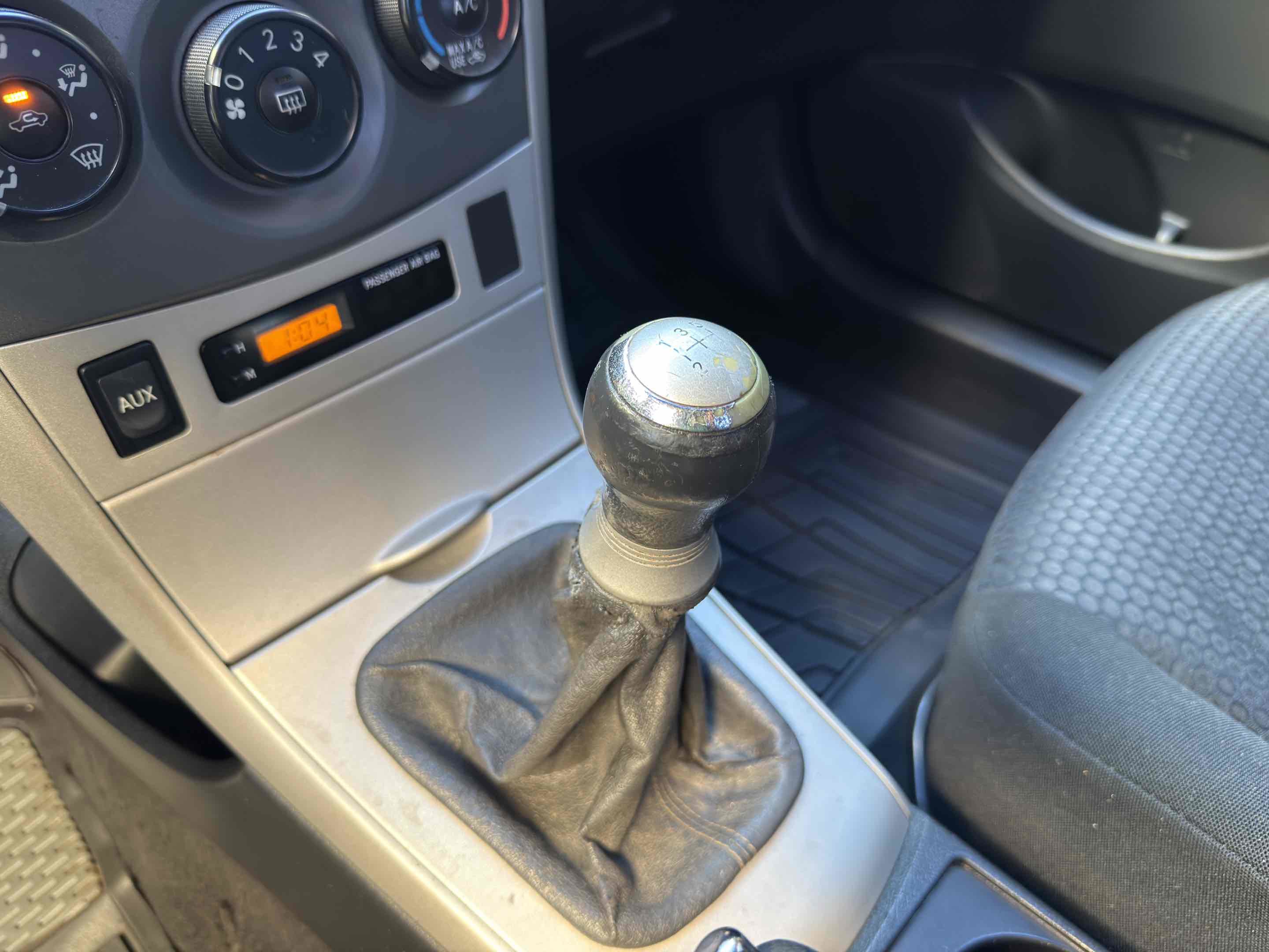 Used 2010 Toyota Corolla XRS image 40