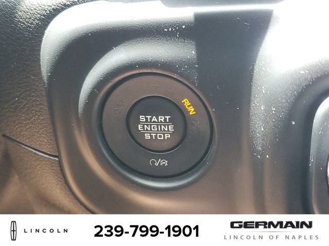 Used 2019 Jeep Wrangler Unlimited Sahara AWD/4WD image 34