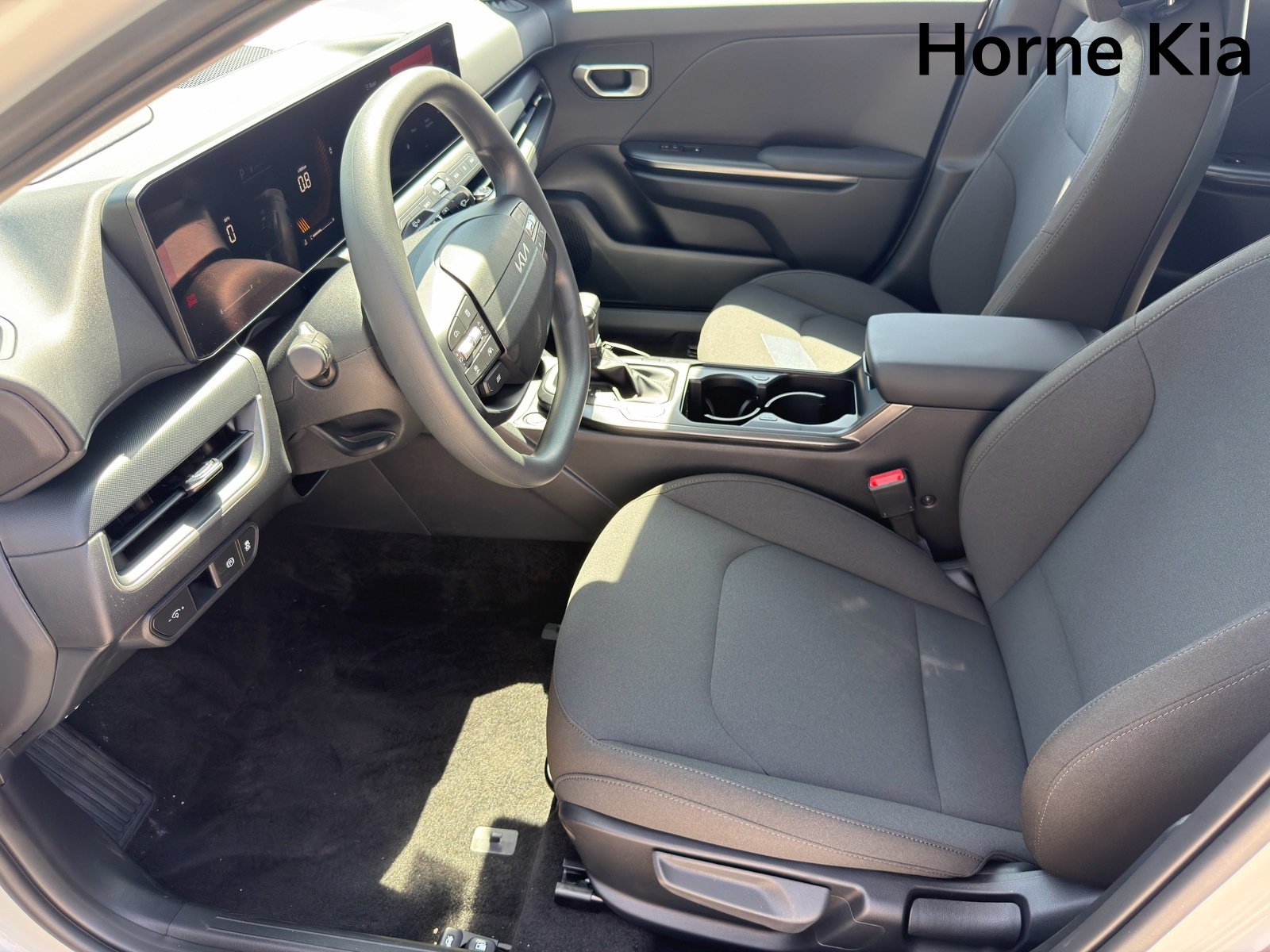 New 2026 Kia K4 FWD image 9