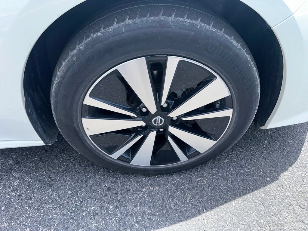 Used 2022 Nissan Altima 2.5 SV AWD/4WD image 21