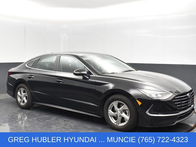 Used 2021 Hyundai Sonata SE w/ Preferred Accessory Package FWD image 3