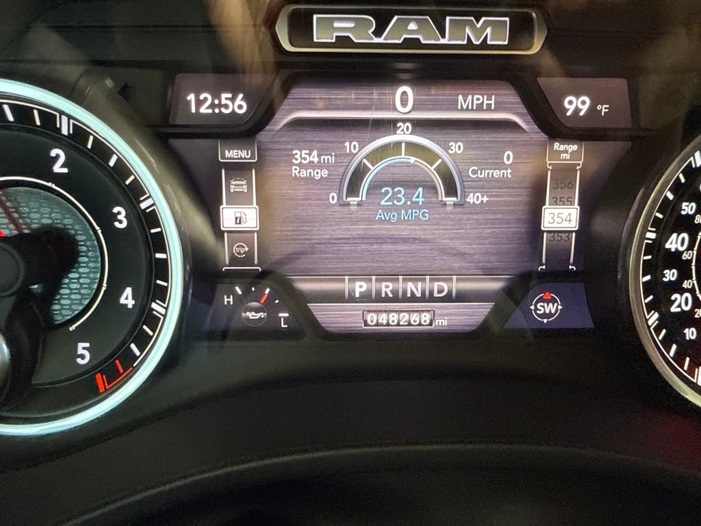 Used 2022 RAM 1500 Laramie AWD/4WD image 29