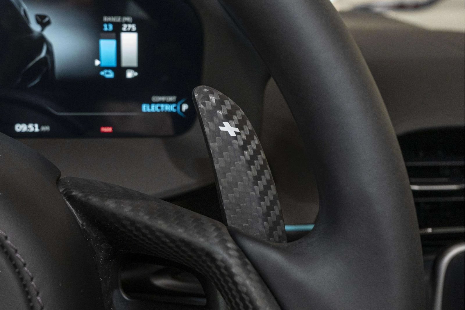 New 2026 McLaren Artura Spider RWD image 32
