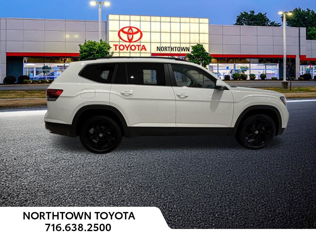 Used 2023 Volkswagen Atlas SE AWD/4WD image 30
