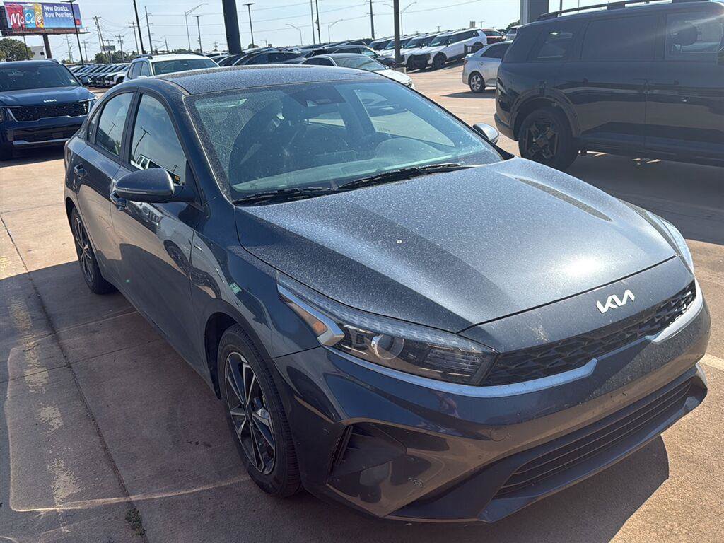 Used 2023 Kia Forte LXS w/ LXS Technology Package