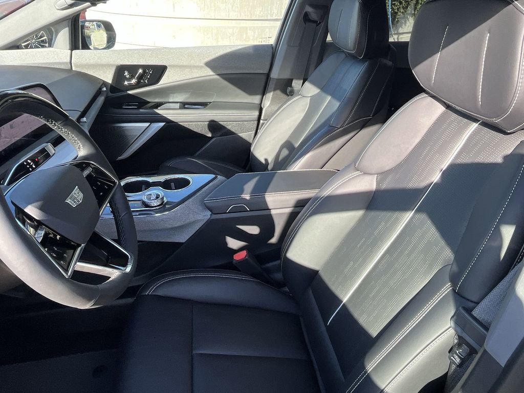 Used 2026 Cadillac Optiq Sport 2 image 11