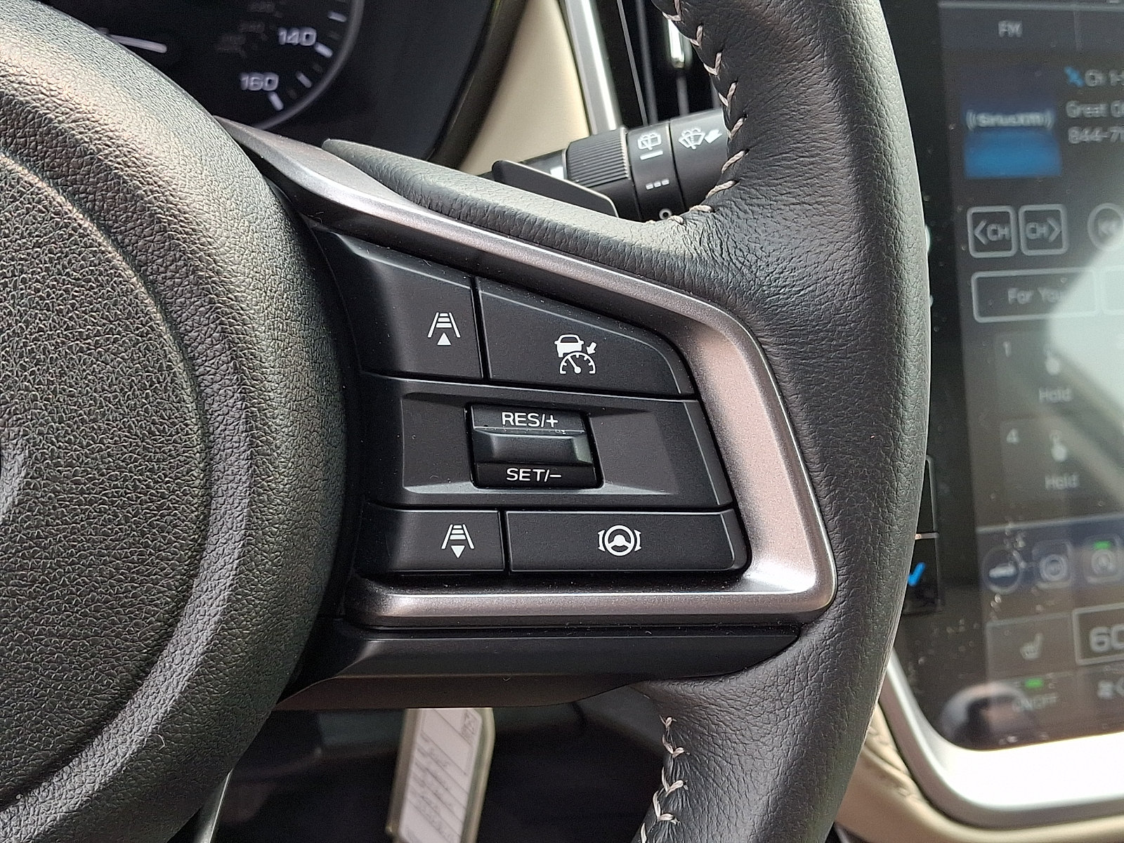 Certified 2025 Subaru Outback Premium AWD/4WD image 21