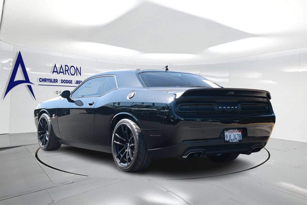 Used 2023 Dodge Challenger R/T Scat Pack RWD image 2