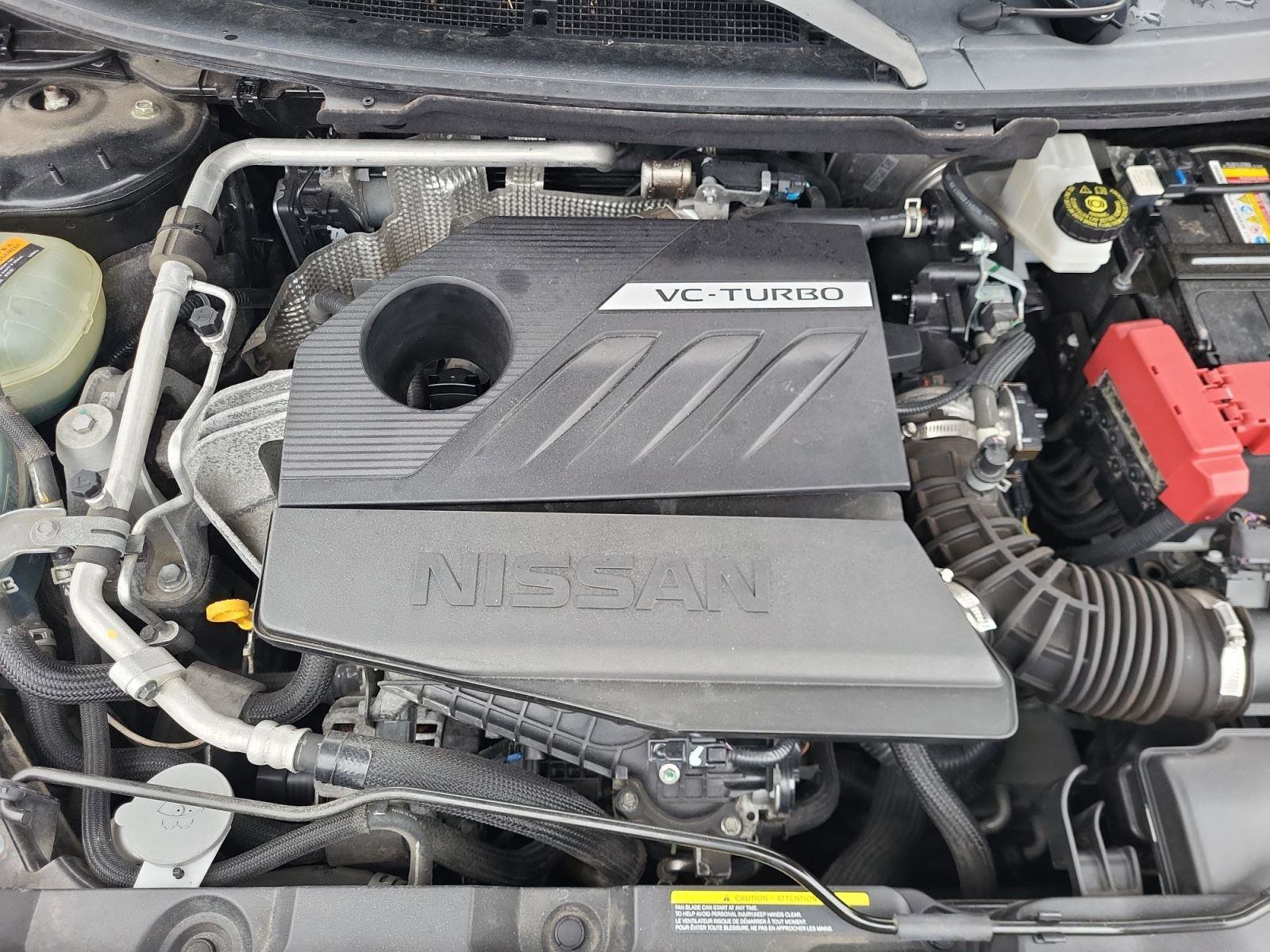 Used 2023 Nissan Rogue Platinum image 32