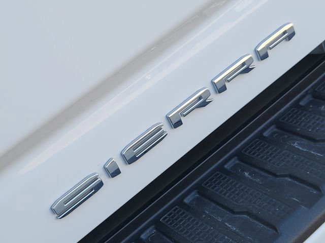 Used 2024 GMC Sierra 3500 Denali w/ Denali Reserve Package image 9