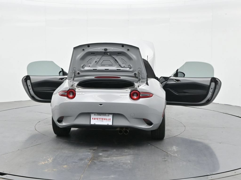 Used 2025 MAZDA MX-5 Miata Club RWD image 39