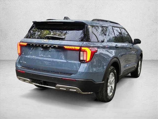 New 2026 Ford Explorer Active w/ Active Comfort Package image 2