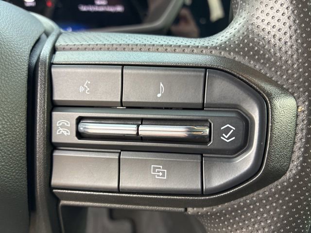 Used 2024 Chevrolet Colorado W/T image 25