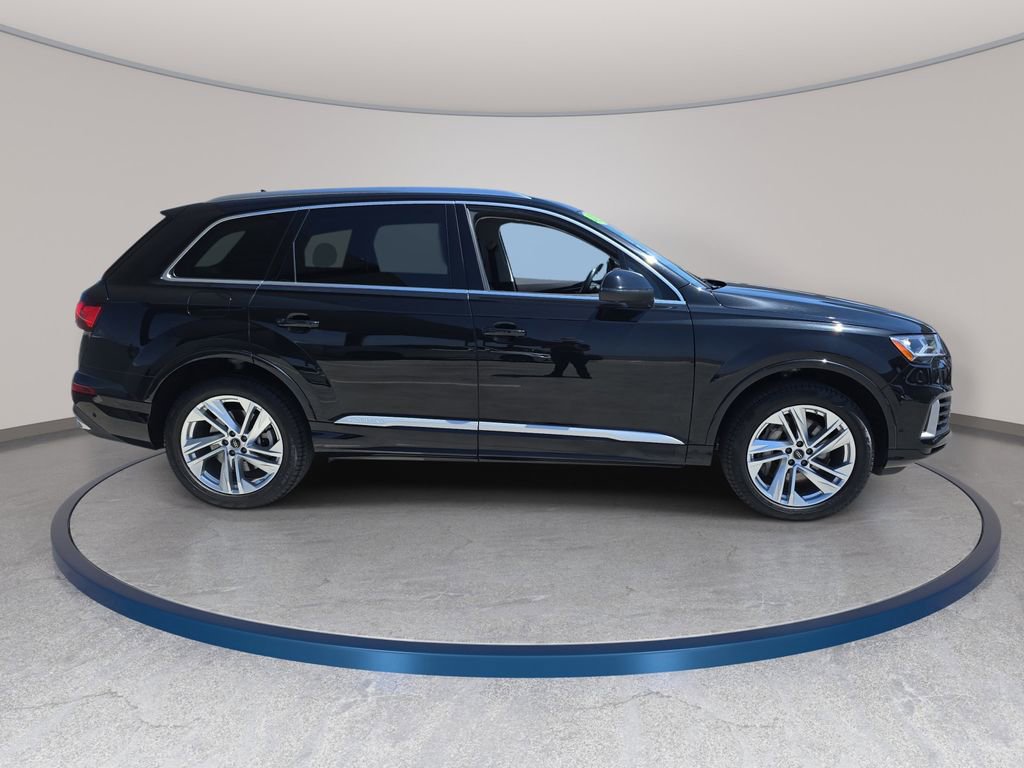Used 2023 Audi Q7 3.0T Premium Plus AWD/4WD image 5