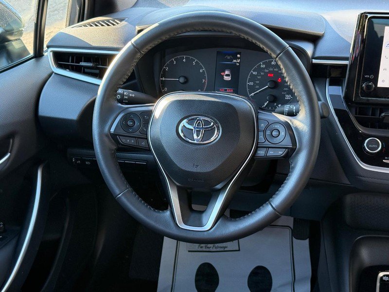 Used 2024 Toyota Corolla SE w/ SE Convenience Package FWD image 14