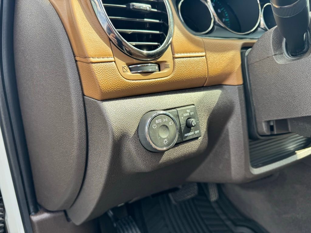 Used 2014 Buick Enclave Leather image 4