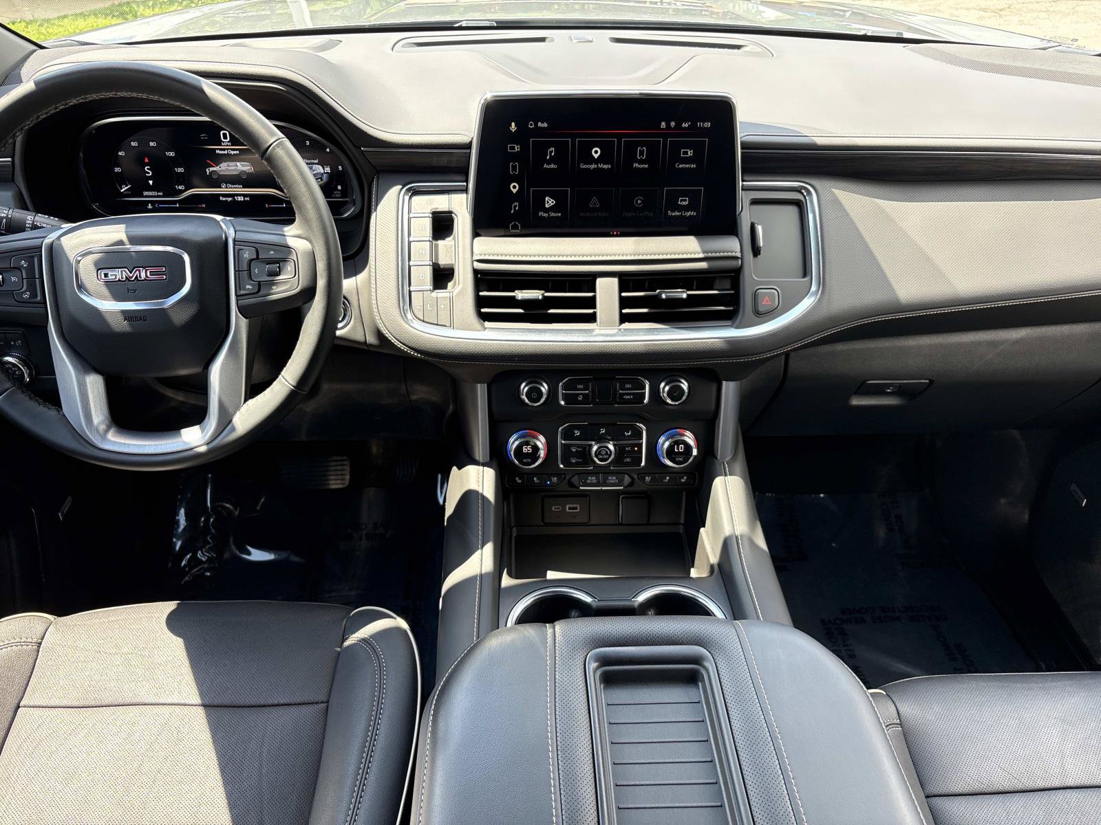 Used 2023 GMC Yukon SLT AWD/4WD image 29