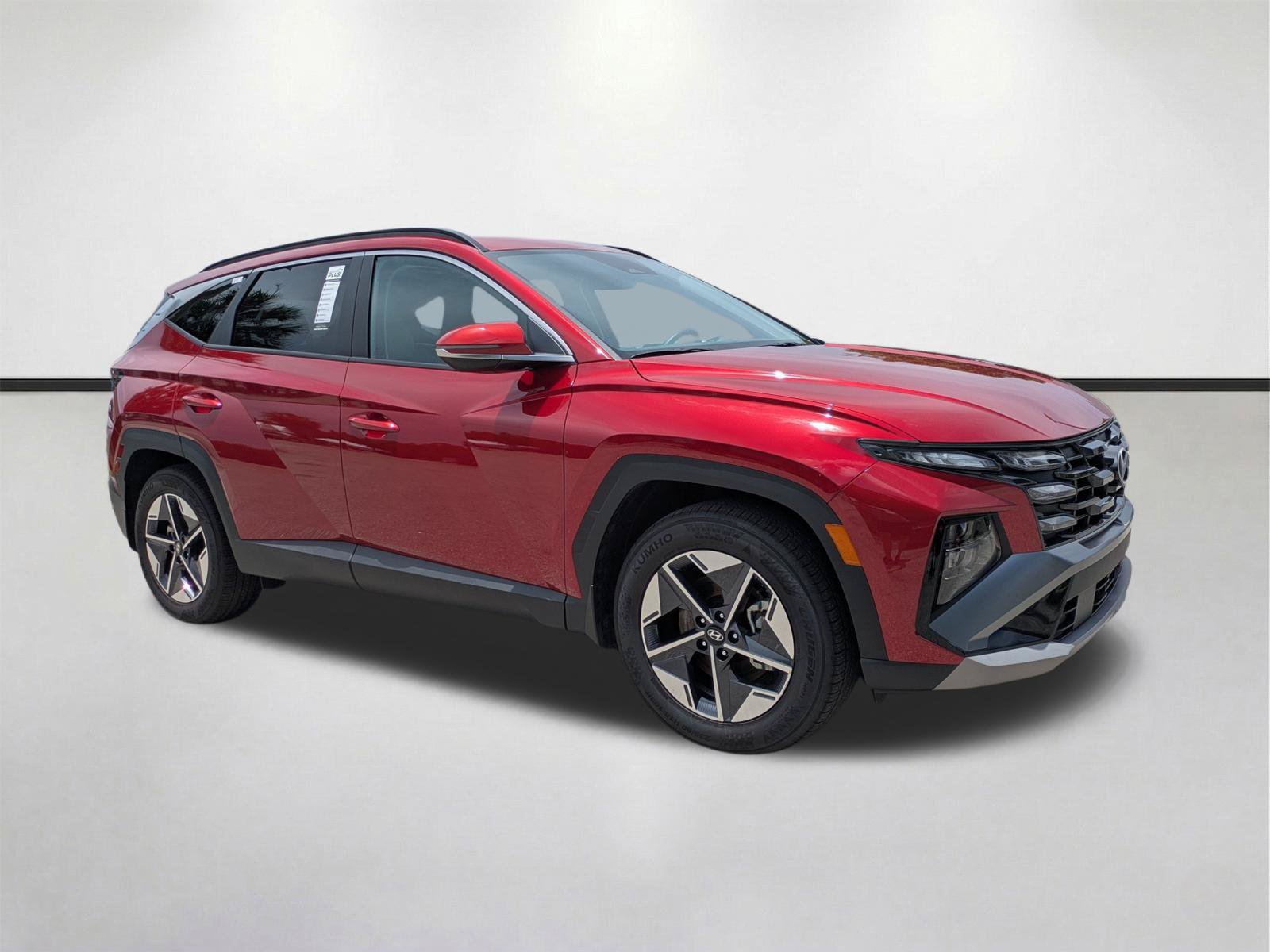 Used 2025 Hyundai Tucson SEL FWD image 2