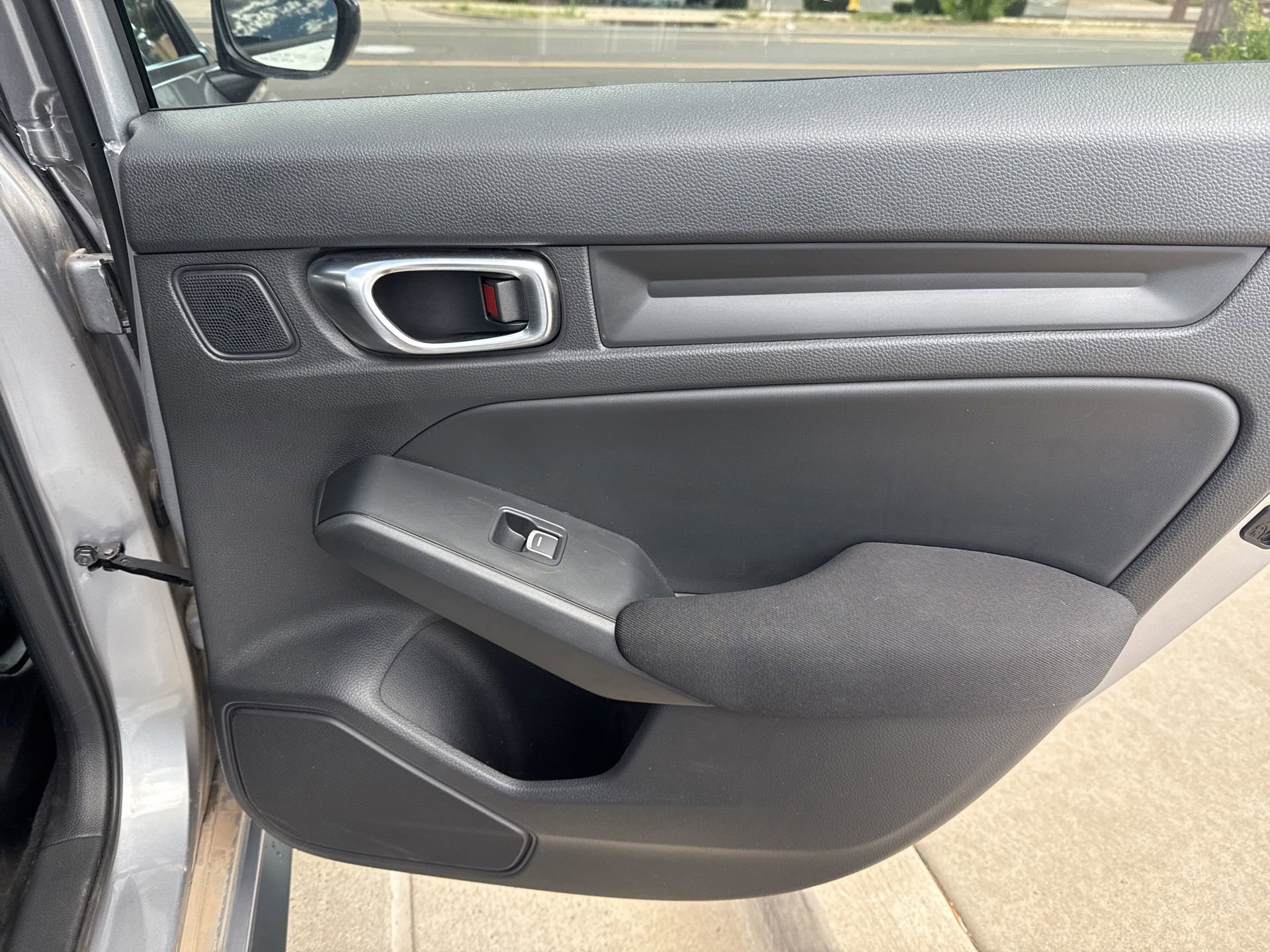 Used 2025 Honda Civic Sport image 25