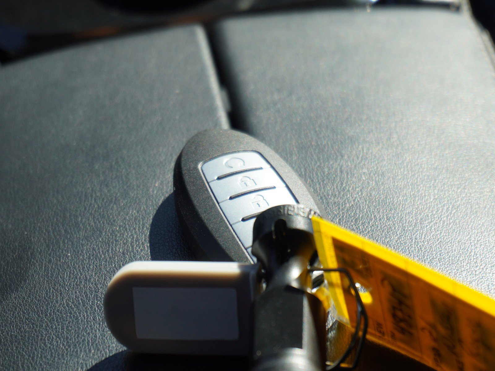 Used 2021 Nissan Rogue Platinum image 20