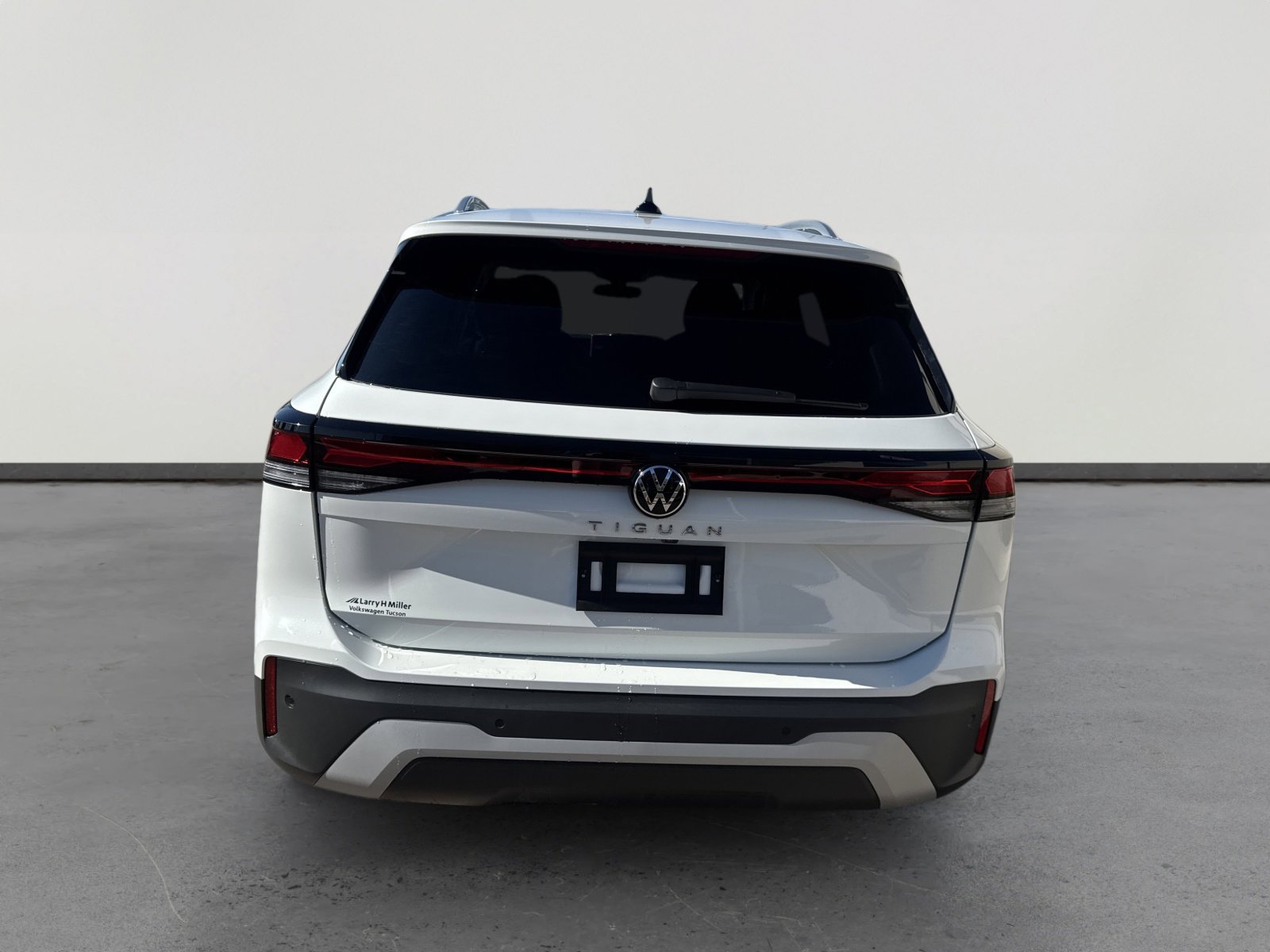 New 2026 Volkswagen Tiguan S image 5