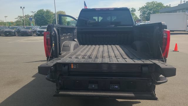 Used 2024 GMC Sierra 2500 Denali Ultimate w/ LPO, GMC Protection Package AWD/4WD image 25