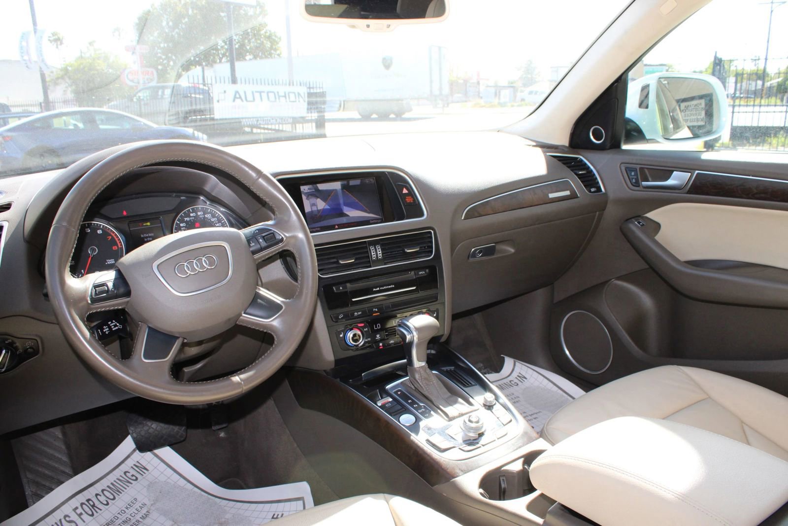 Used 2015 Audi Q5 2.0T Premium Plus w/ Technology Package AWD/4WD image 24