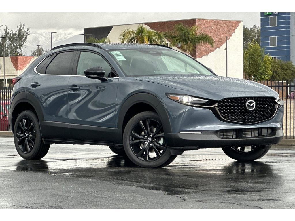 Certified 2025 MAZDA CX-30 2.5 Turbo w/ Premium Package image 2