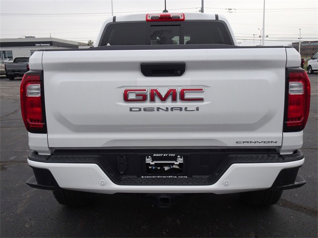 New 2026 GMC Canyon Denali image 4