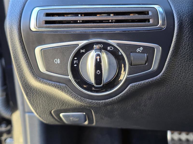 Used 2017 Mercedes-Benz C 300 4MATIC Coupe image 39