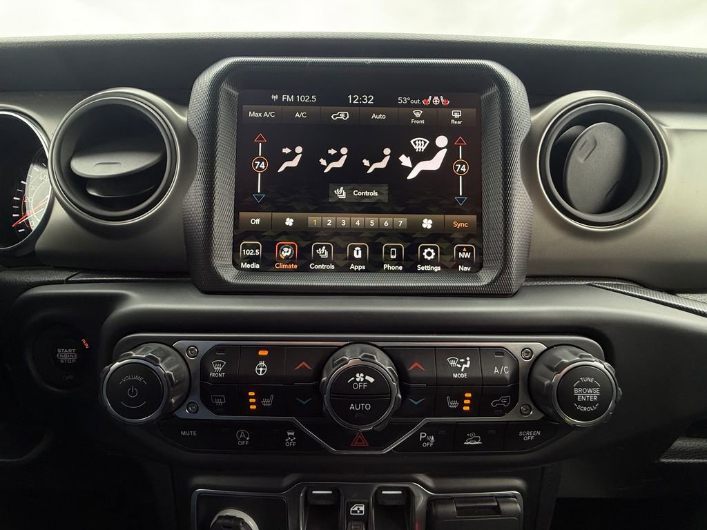 Used 2021 Jeep Wrangler Unlimited Sport image 26