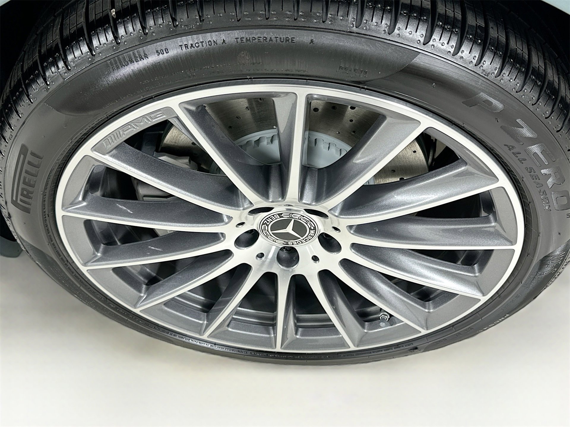 New 2026 Mercedes-Benz S 580 4MATIC Sedan image 34